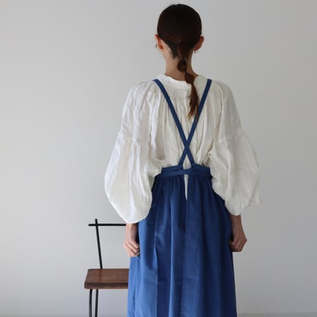 そのままお出かけリネンギャザーエプロン／おうち時間もお洒落に過ごすコットンリネンエプロン／コバルトブルー