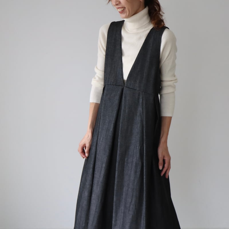 後ろ姿が綺麗な岡山県児島デニムワンピース／くったり8オンスソフト