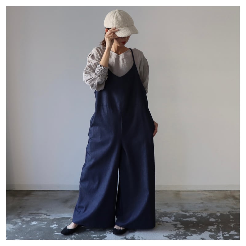 岡山県倉敷市児島デニムで魅せる、ゆったりサロペットパンツ／くったり