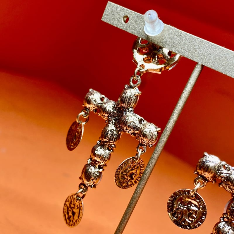 ピアス K-67 | aphrodite