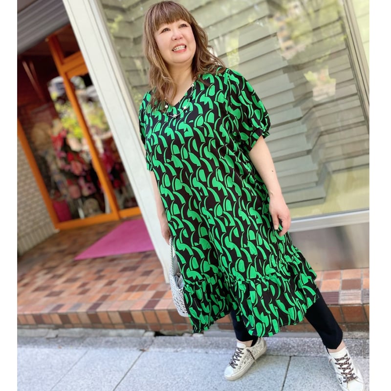 タグ付未使用☆2024/LEONARD☆インポートワンピース　42 限定色 ホルターネックチェック柄シャーリングワンピース（OUTLET