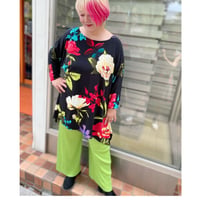 【21号以上】evavarro クルーネック　アシンメトリーチュニック