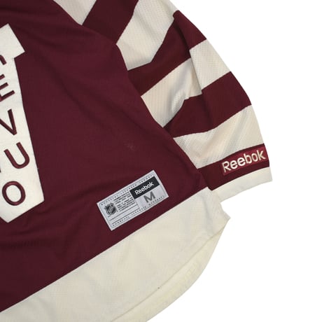 USED "REEBOK / VANCOUVER" HOCKEY JERSEY