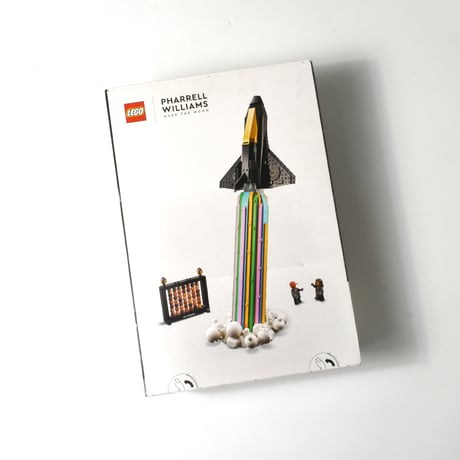 "LEGO / PHARRELL WILLIAMS OVER THE MOON"