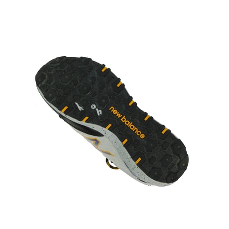 USED "NEW BALANCE / FRESH FORM CRAG V1"
