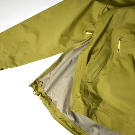 USED "LULULEMON LAB / SUDUS HALF ZIP" ANORAK