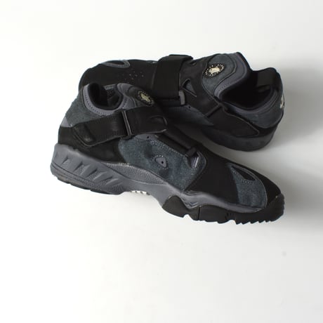 DEADSTOCK 94'S "NIKE / AIR TRAINER HUARACHE"