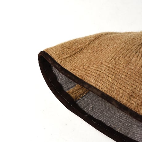 USED UNKNOWN FUNNY STRAW HAT
