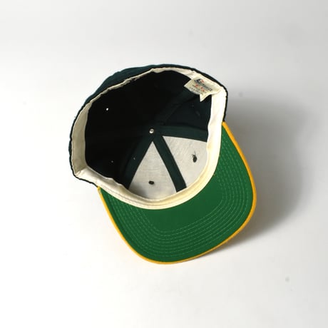 USED 80’S "OAKLAND ATHLETIC" WOOL CAP