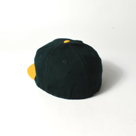 USED 80’S "OAKLAND ATHLETIC" WOOL CAP