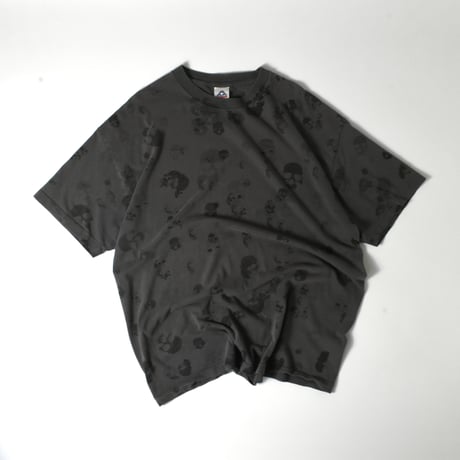 USED UNKNOWN PATTERN T-Shirt