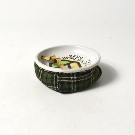 VINTAGE "EXPO 74 WORLD’S FAIR" BEAN BAG ASHTRAY