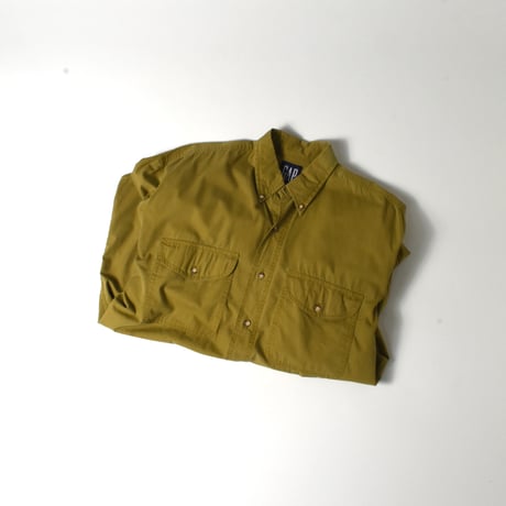 USED 90’S "GAP" B.D SHIRT