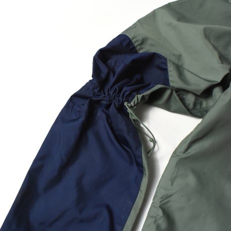 USED "THE NORTH FACE / 30 YEARS ANNIVERSARY" MOUNTAIN JACKET