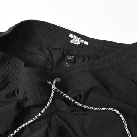USED "GAP FIT" EASY SHORTS