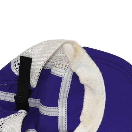 USED UNKNOWN SIDE MESH CAP