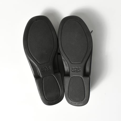 USED "SAS" LEATHER COMFORT SHOES