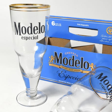 USED "MODERO ESPECIAL" BEER GLASS