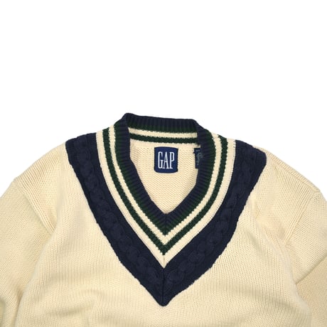 USED "GAP" COTTON CHILDEN KNIT SWEATER