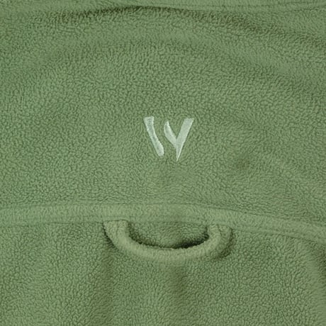 USED "WHITE SIERRA" FLEECE SHIRT