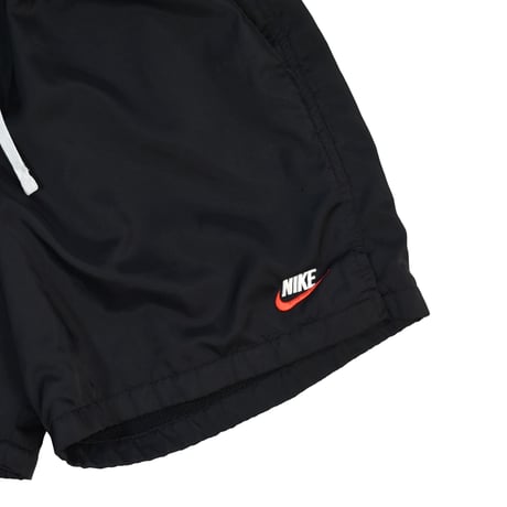 USED "NIKE" NYLON SHORTS
