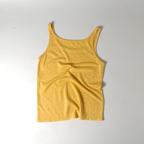 USED UNKNOWN TANK TOP