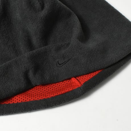 NOS "NIKE / THERMA-FIT" SINGLE BEANIE
