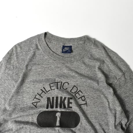 USED 80'S "NIKE / ATHLETIC DEPT." T-shirt