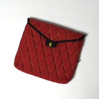 USED "TIMBUK2" QUILTED LAPTOP SLEEVE CASE