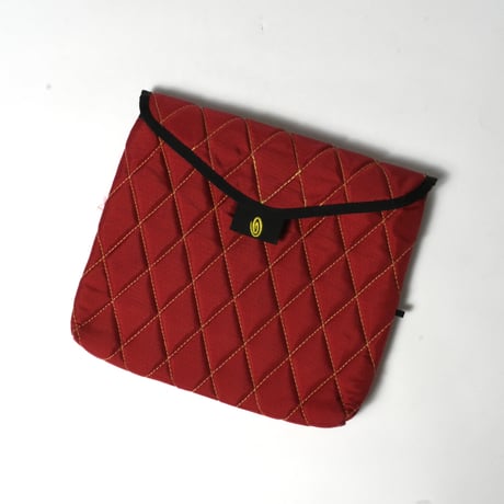 USED "TIMBUK2" QUILTED LAPTOP SLEEVE CASE