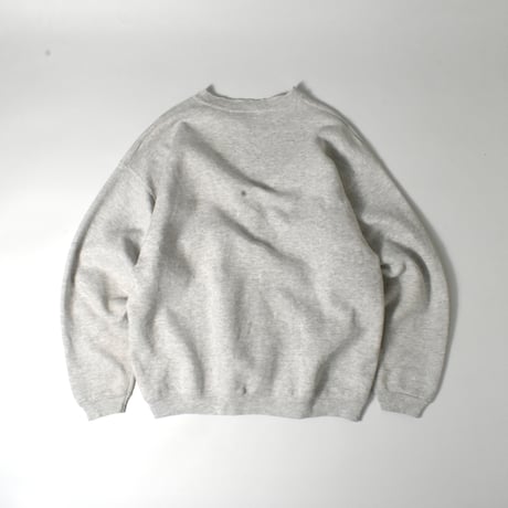 USED "HANES / HEAVYWEIGHT" CREWNECK SWEAT