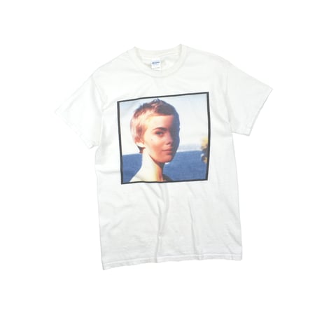 USED UNKNOWN GIRL T-shirt