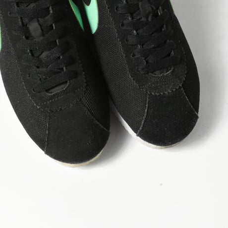 USED "NIKE CLASSIC CORTEZ NYLON"
