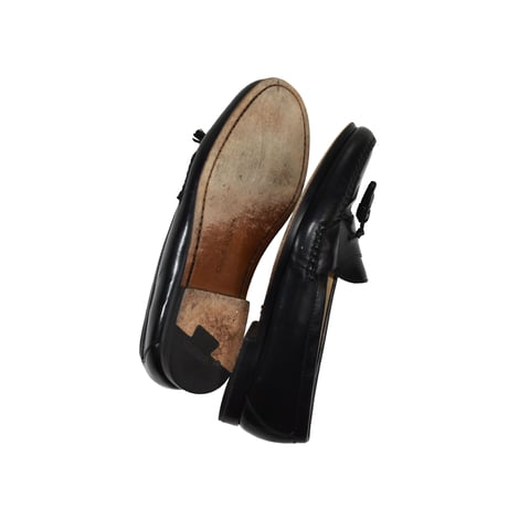 USED "COLE HAAN" TASSEL LOAFER