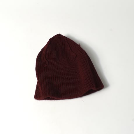 USED UNKNOWN KNIT BEANIE