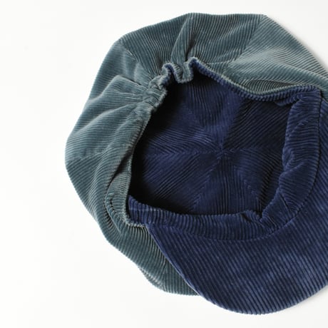 USED UNKNOWN REVERSIBLE CORDUROY CASQUETTE