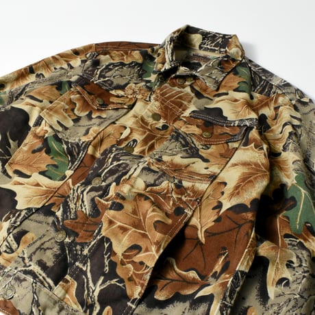 USED "WRANGLER RUGGED WEAR" REALTREE CAMO DENIM JACKET