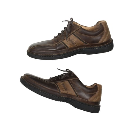 USED "CLARKS" LEATHER SHOES