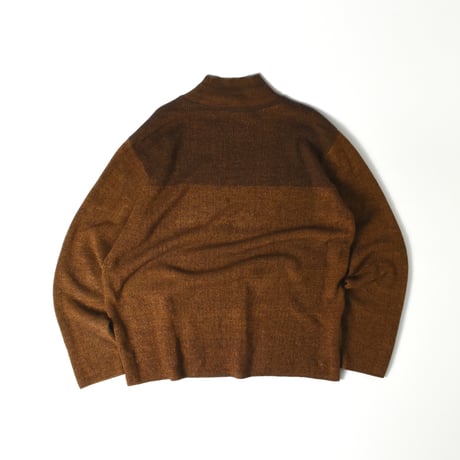 USED "DONNA KARAN SIGNATURE" MOCKNECK SILK / WOOL KNIT