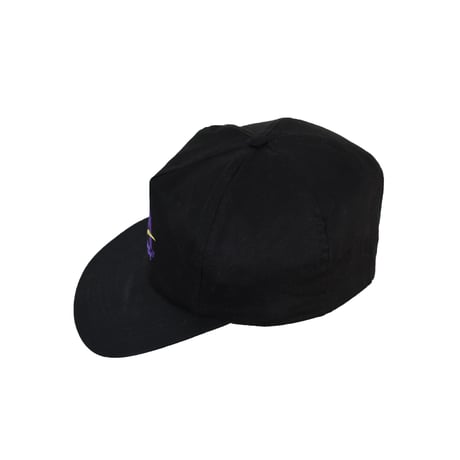 USED "LA GEAR" SNAP BACK