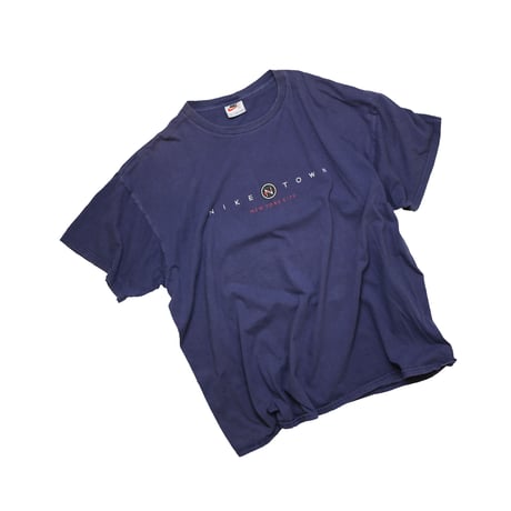 USED "90'S NIKE TOWN NEW YORK" T-shirt