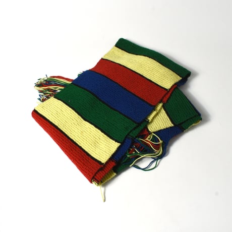 USED UNKNOWN FRINGE KNIT SCARF