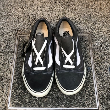 LATE 90'S DEAD STOCK VANS "OLD SKOOL" GRAY / WHITE