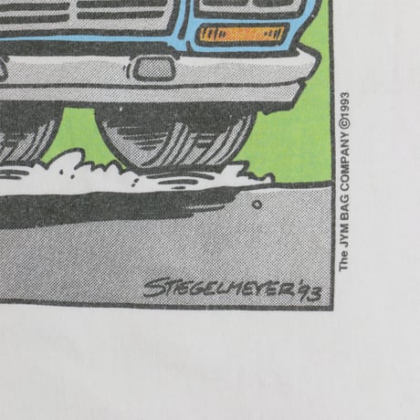 "THE WEEKEND TRAVELERS" USED T-shirt