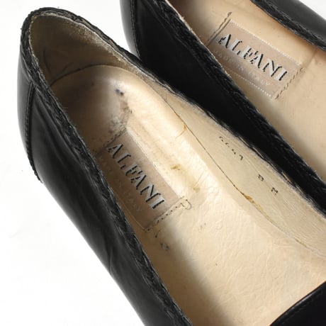 USED "ALFANI" WOVEN TASSEL LOAFERS