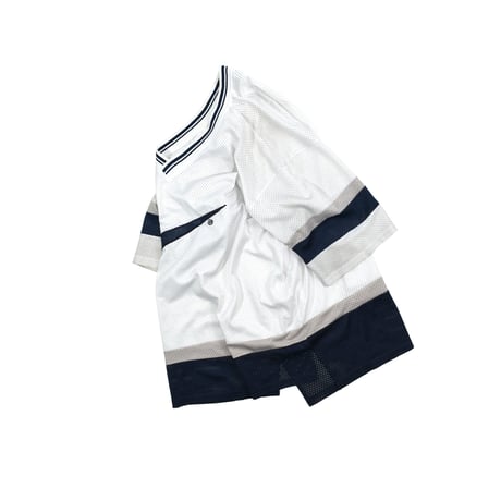 USED 90'S "NIKE" MESH JERSEY