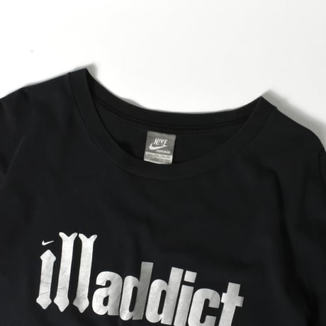 USED "ILLADDICT" T-shirt