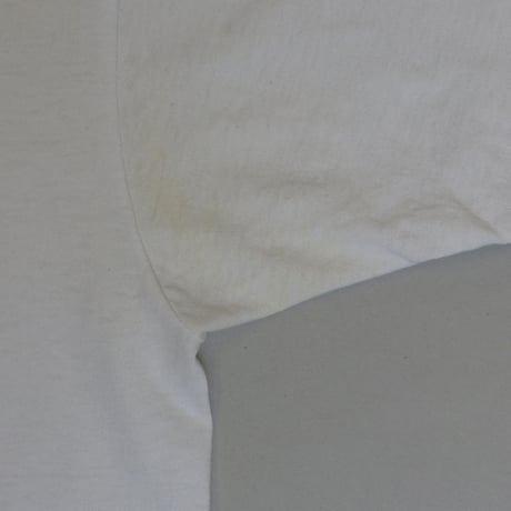 UNKNOWN MUSIC Tshirts