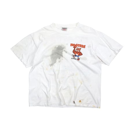 USED "HOOTERS HOOT-ATHLON" T-shirt