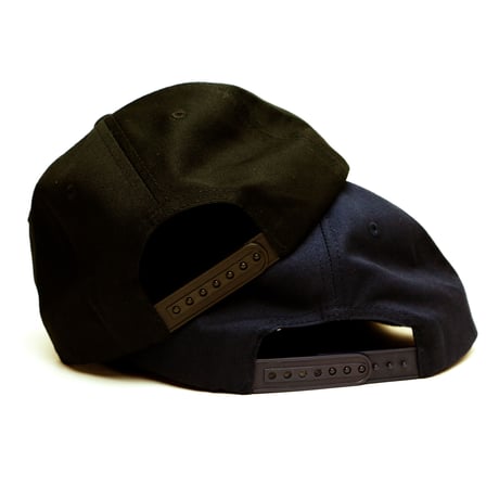 LOTTIES LOGO SNAP BACK CAP